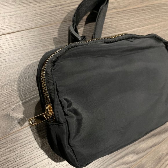 BELT BAG - BLACK - Picture 4 of 5